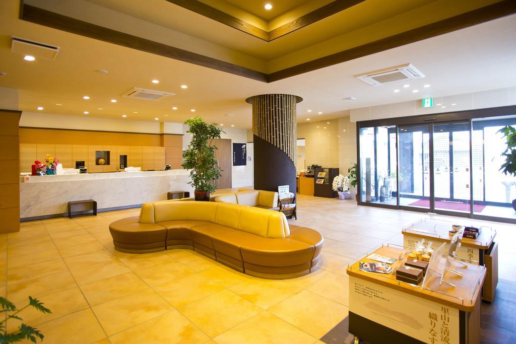Fukuchiyama Sun Hotel Eksteriør bilde